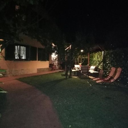 Bed and Breakfast Il Mulino Beverino Exterior foto